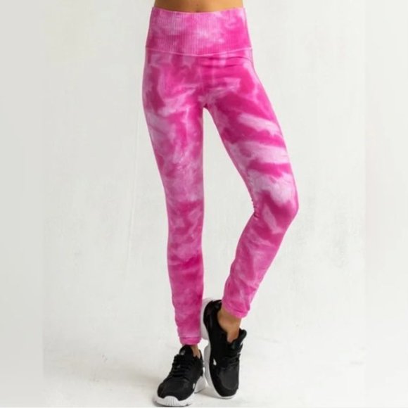 NWT Free People Movement Good Karma Tie Dye Leggings in XS/S & M/L - Picture 6 of 10